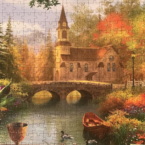 550 piece church puzzle - Picture 7 of 8